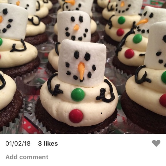 Meet your Posher, Britney - Picture 1 of 1